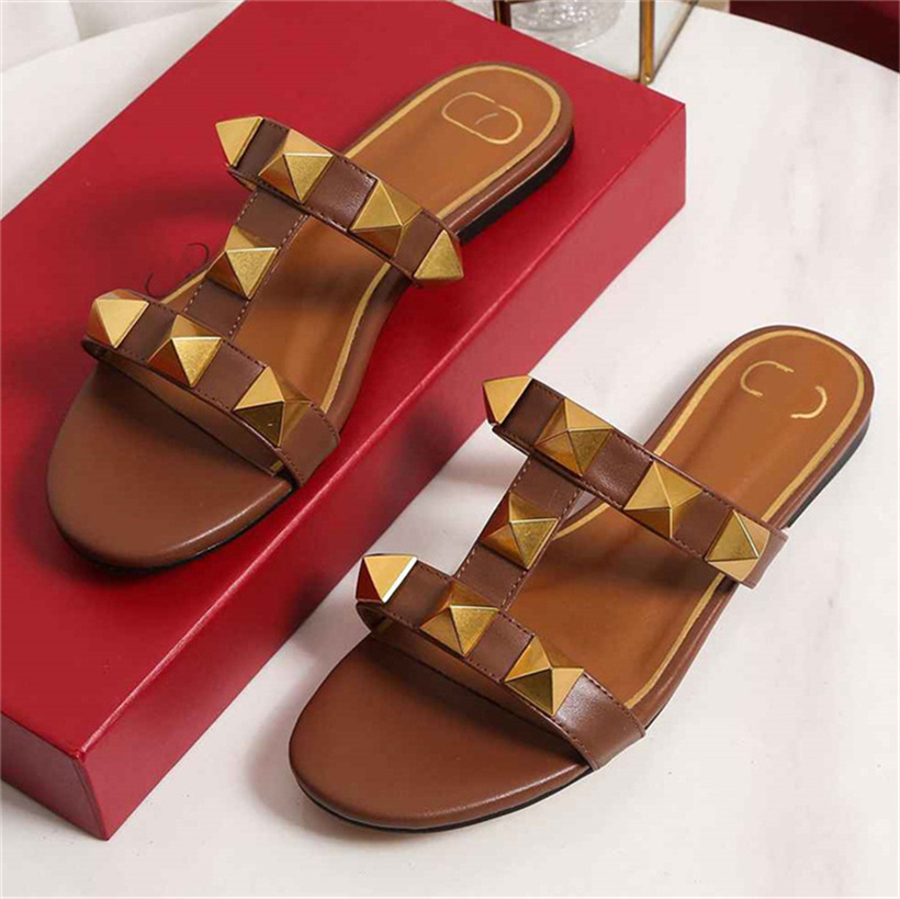 

2022 designer Valentine men's slippers nude sandals sandals high school sandals mix
