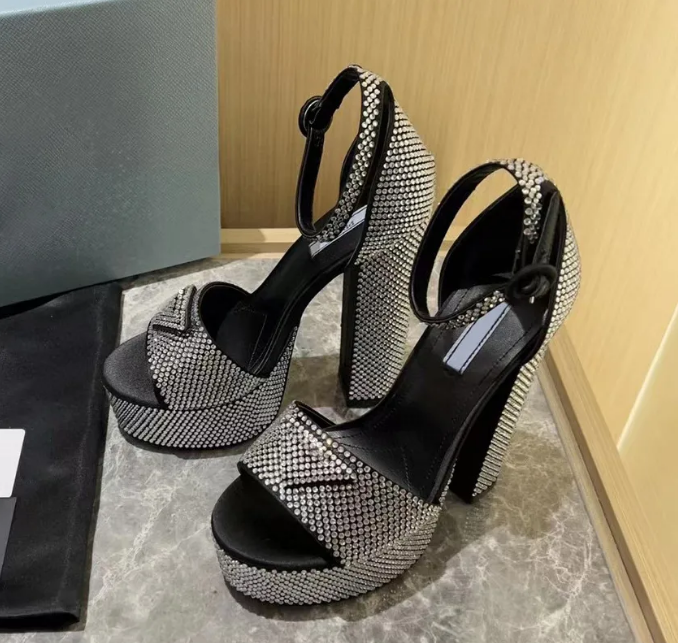 

2022 Rhinestone Sandals Womens Dress Shoes High Heeled Women Sandal Luxury Designers Platform Heel Classic Triangle Buckle Embellished Ankle Strap, Black