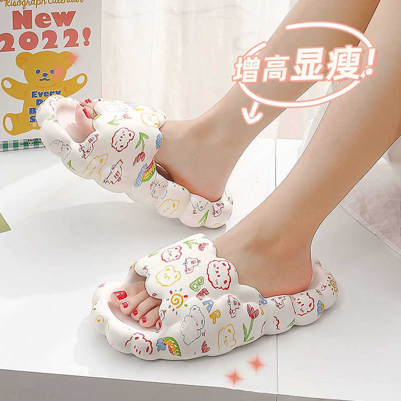 

home shoes Graffiti Cloud Slides Women Slippers Summer Indoor Outside Sandals EVA Thick Platform Non-slip Casual Beach Couples ladies Shoes 1209