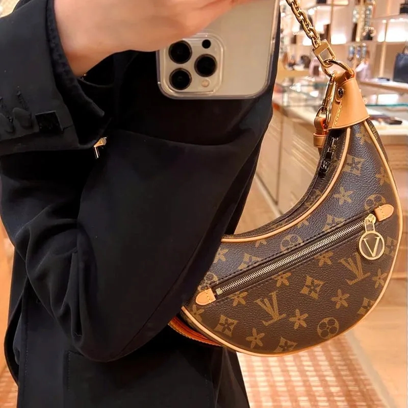 

Welfare M81098 LOOP half-moon baguette Designer women bag genuine calf leather Croissant chain Purse clutch crossbody handbag shoulerbag with dustbags 5A quality