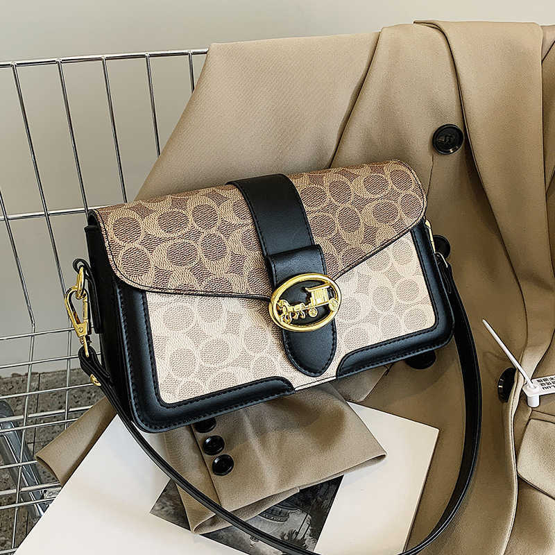 

2023 Trendy Brand Fashion a Woman's Bag Popular New Armpit Versatile Single Shoulder Bag Female Dign Msenger Fashionable Style Small Square, Brown