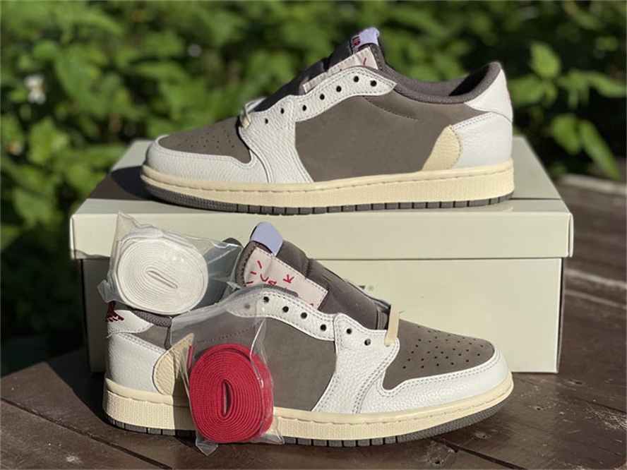 

Authentic Travis Scotts Shoes 1 Low OG Reverse Mocha Sail University Red Ridgerock Men Women Outdoor Sports Sneakers With Original box Size US7-13