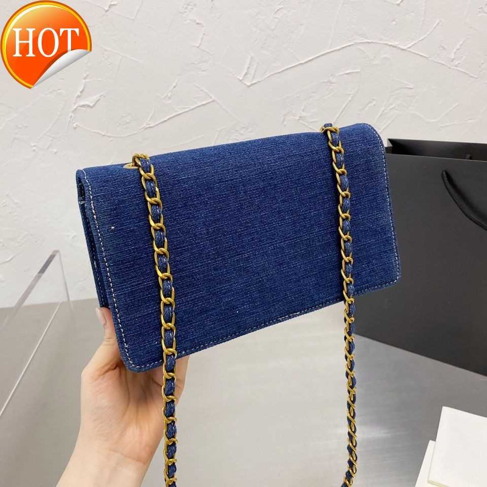 

Women Luxury Designer Shoulder Bags 2023 New Fashion Texture Denim Envelope Multifunctional Portable Crossbody Bag Gift Box Packaging Factory Direct Sales, Denim 1