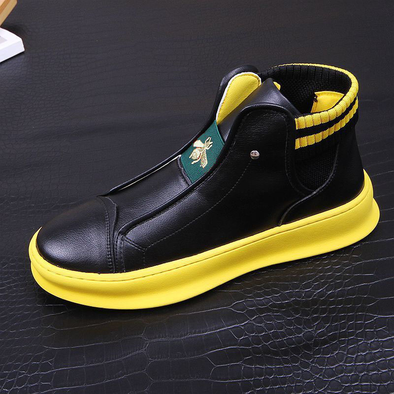 

2023 new Deluxe men's small white shoes British fashion sports casual board low top breathable Zapatos Hombre, Black