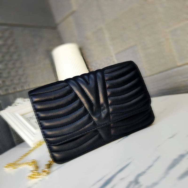 

Designer Ling Bag Women Channel Chain Bag South Korean chanei Summer Soft Bag High Fashion Crossbody Personalized Handbag Messenger Bags Black