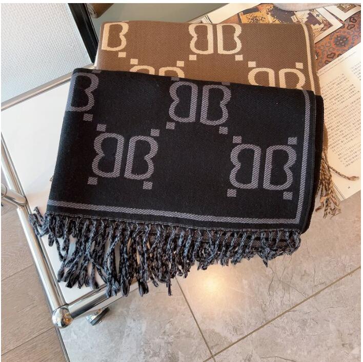 

Autumn and Winter 2022 New Alphabet Color Blocking Cashmere Scarf Women's Warm Air Conditioner Shawl European and American Style Fringe Shawl