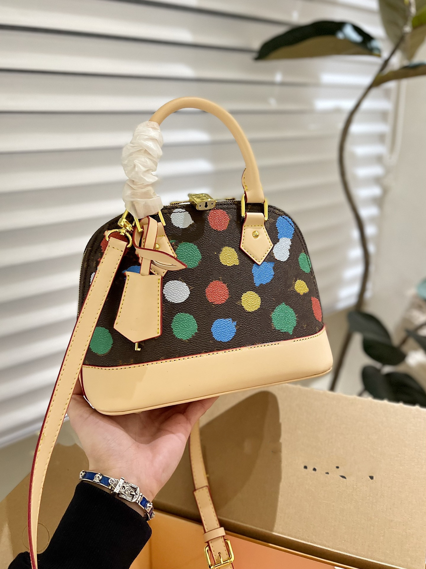 

Designers Luxury Bags For Womens Louiseity 1 Viutonity Handbags LVS Crossbody Shoulder The Tote Bag multicolour Capacity Versatile 7A High Quality wallet CIFJ, You can look more picture