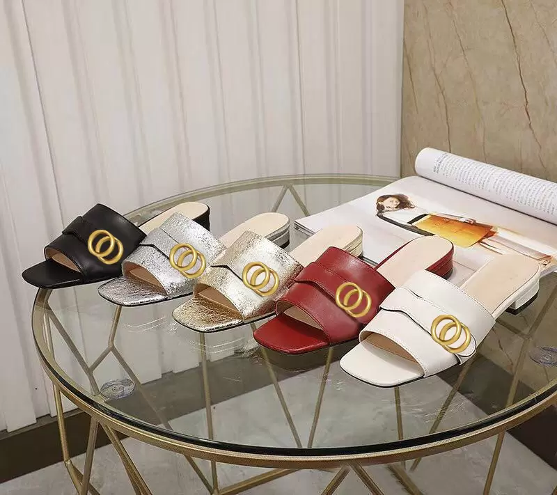 

Classic Summer Cartoon slippers Designer shoes Metal buckle fashion Lazy black women SHoes beach flops sexy Flat heel Soft cow Leather sandals size 35-42 with box, Blue