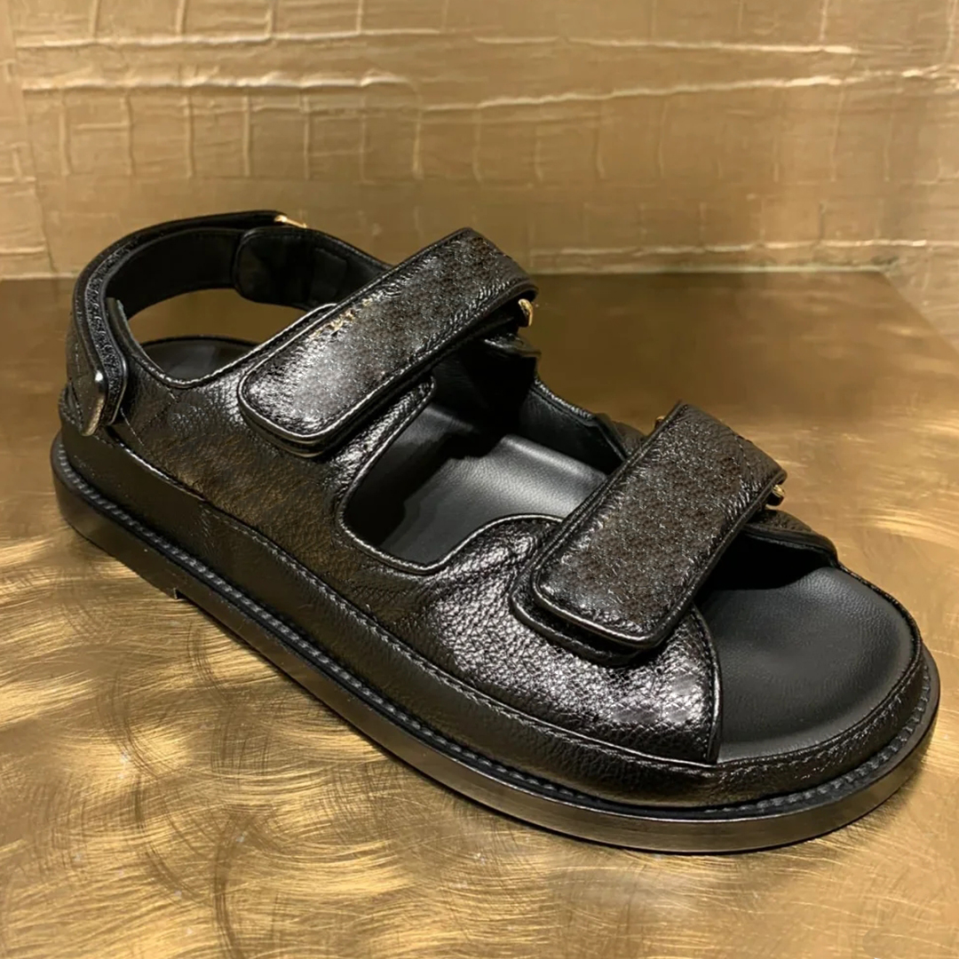 

Casual Sandals for womens Fashion Classics rhinestone pearl Chain buckle Genuine Leather Hook Loop cool Shoes Designers flat heel ladies Sandal 34-43 with box, Silver