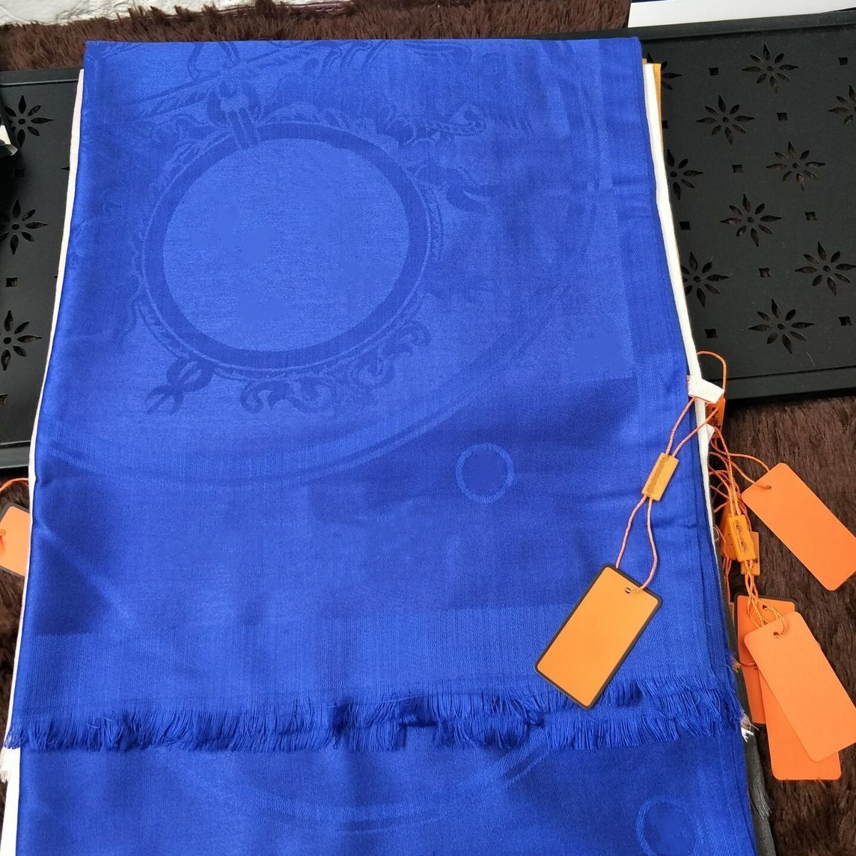 

Designer Silk Scarf Mens Luxury Scarf Womens four Season Shawl Fashion Letter Scarves Size 180x70cm 9 Color