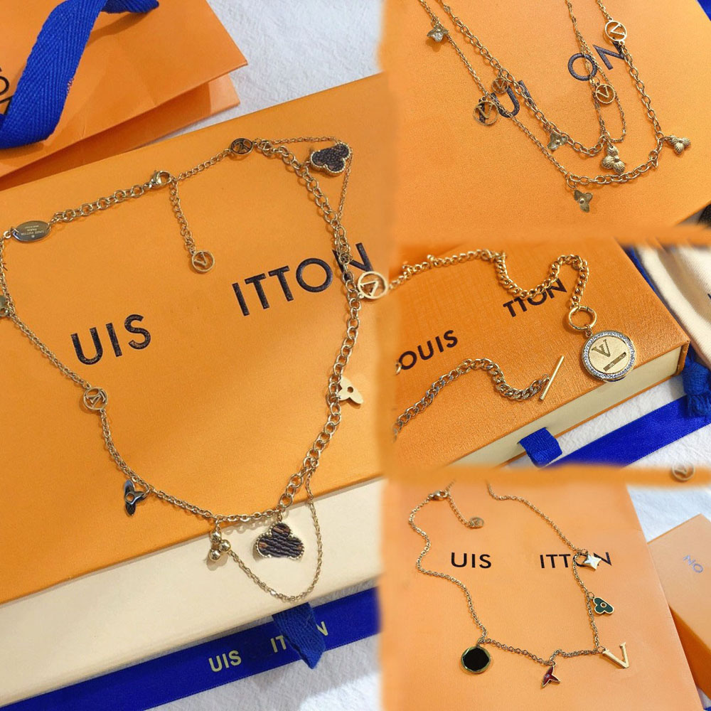 

Pendant Necklaces Womens Design Necklace Faux Leather 18K Gold Plated Stainless Steel Choker Chain Letter Pendant Europe America Fashion Wedding T230203