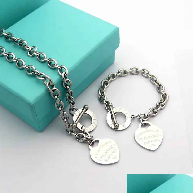 

Bangle Luxury Designer Sterling Sier Heart Bracelet Necklace Set Shape Original Fashion Classic Women Jewelry Gift Wi266D Drop Deliv Dh2Ax