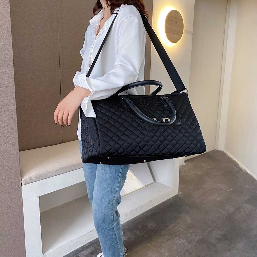 

Luxury Designer Handbags Shoulder bags Tote 2023 New Women's Fashion Texture Brand Tote Bags Multifunctional Portable Travel Bag Factory Direct Sales, Black