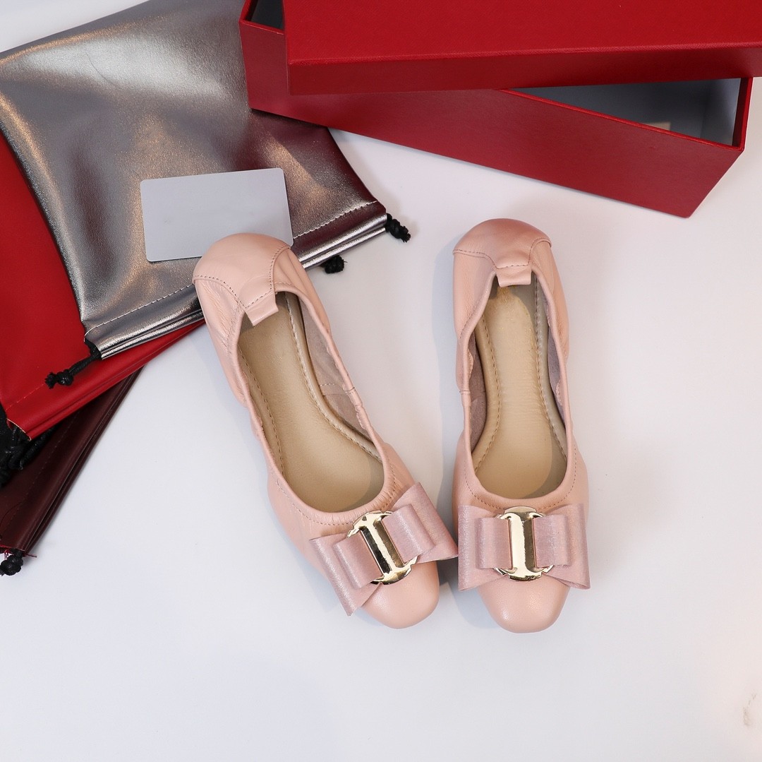 

loafers Designer Sandals Woman slipper Leather Women Flat heel ballet flat business comfortable Sandales Slides trainers, Black