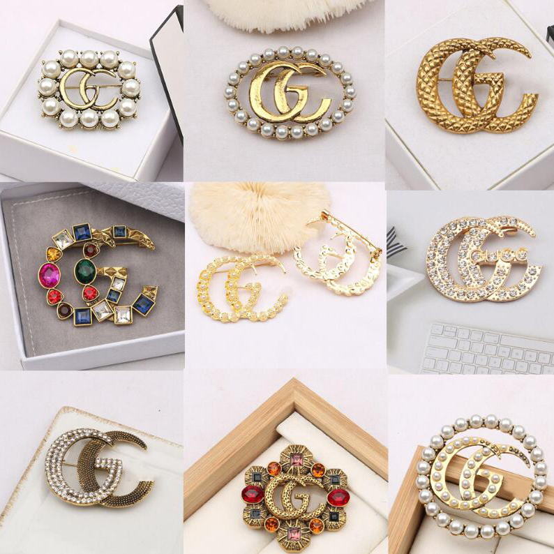 

20style Brand Designer G Letter Brooches Women Luxury Rhinestone Crystal Pearl Brooch Suit Laple Pin Metal Fashion Jewelry Accessories