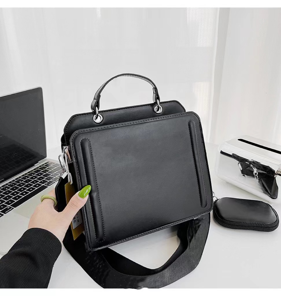 

Designers Shoulder Bag Tote Bevelyn Handbag TiKTOK Shopping Bags with Shoulder Casual Hundred Hangbags Women Fashion Clutch Luxury Purse Crossbody, White