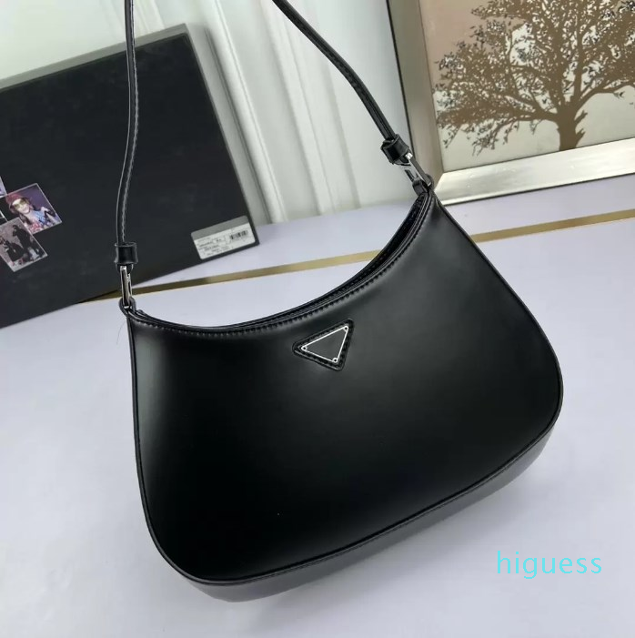 

Crossbody bag Shiny leather handbag Messenger handbag Shoulder bag for women fashion crescent bag handbag, Pink