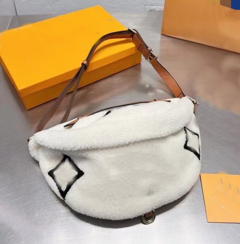 

Luxuries Designer Women bag Lamb fur Shoulder bag Banquet Shopping Wedding Leisure Business Package 2022 Hot, Clear