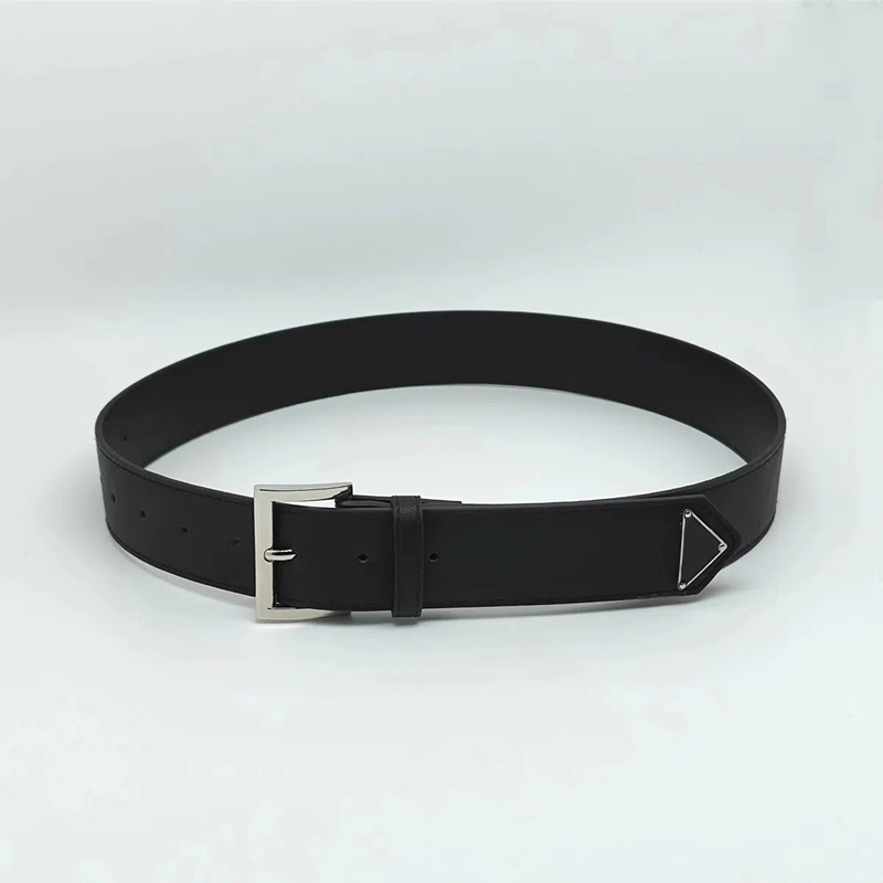 

Luxurys Designer Leather Belt 2 Colors Width 3.8cm Men Belts Needle Buckle Belt For Women Triangle Mark Letter P 22121502, Silver