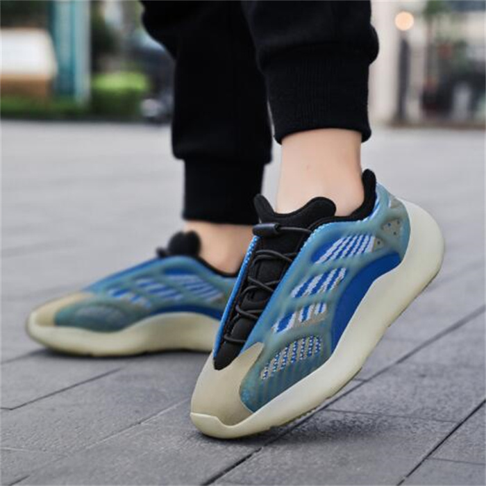 

Kids Walking Sports Shoes Toddlers Baby Designer Casual Sneakers Boys Girls Outdoors Trainers Children Breathable Running Shoe, Yellow