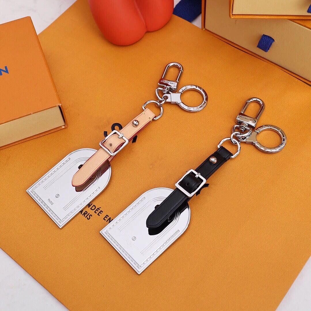 

Luxury Brand Letter Key Wallets Classic Design Nameplate Luggage Pendant Famous Designer Unisex Keychain Bag Totes Pendant Ladies Keyring Holiday Gift, Black