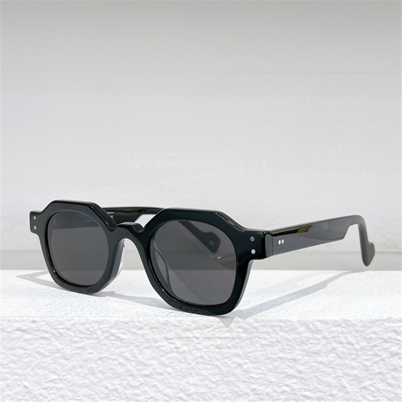 

Sunglasses For Men Women Square GIALY Style Anti-Ultraviolet Retro Plate Full Frame Eyeglasses Random Box