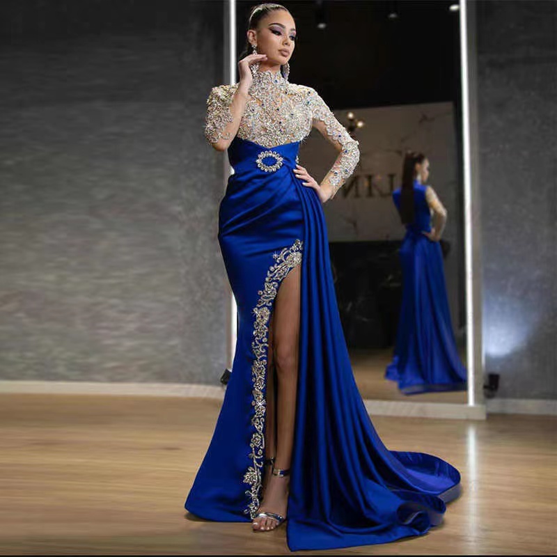 

2023 sequined Sheath Long Sleeves Evening Dresses Wear Illusion Crystal Beading High Side Split Floor Length Party Dress Prom Gowns Open Back Robes De Soiree, Blue