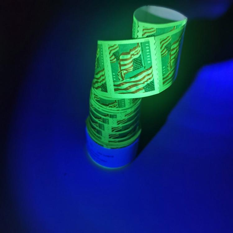 

Stamps 2022 Us Flag First Class Rate One Roll Of 100 For Envelopes Letters Postcard Office Cards Mail Supplies Anniversary Birthdays Otvf4, As details