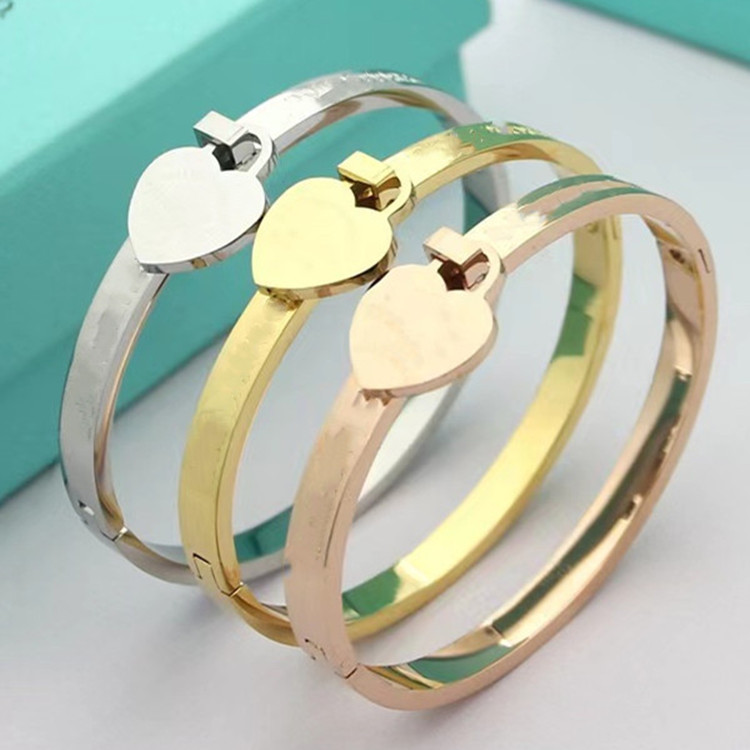 

Love Bracelet Peach Heart Silver Gold Rose Gold Bracelet Pendant
