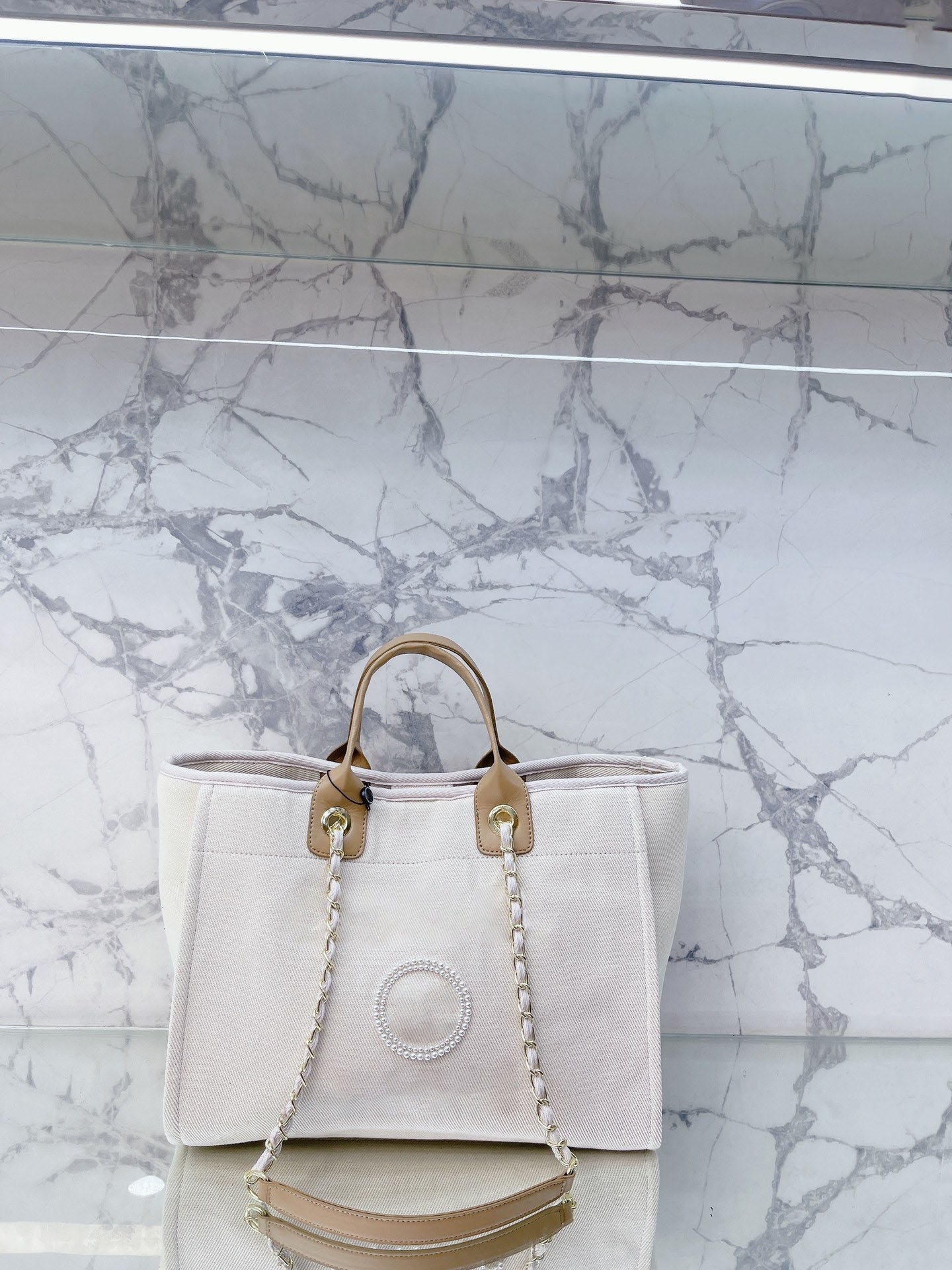 

5a Quality Large capacity Fashion Shopping bags Beach bag Luxury designer shoulder bag Women Handbag Crossbody Canvas Pearl logo Purse, White