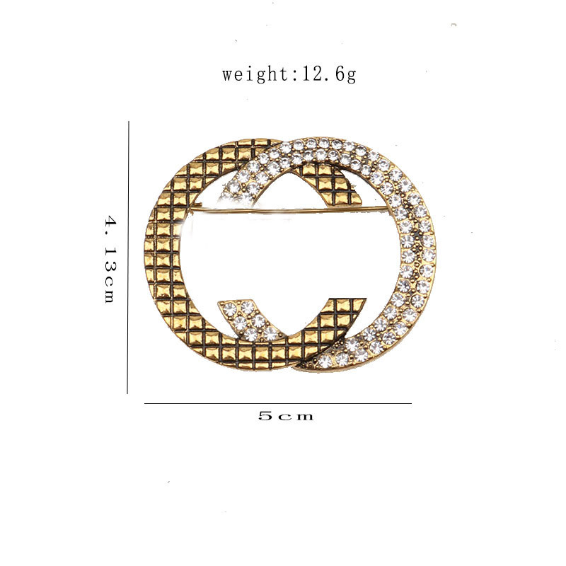 

Vintage Luxury Womens Designer Brand Letter Brooches 18K Gold Plated Inlay Crystal Rhinestone Jewelry Brooch Charm Girls Pin Marry Wedding Party Cloth Accessories