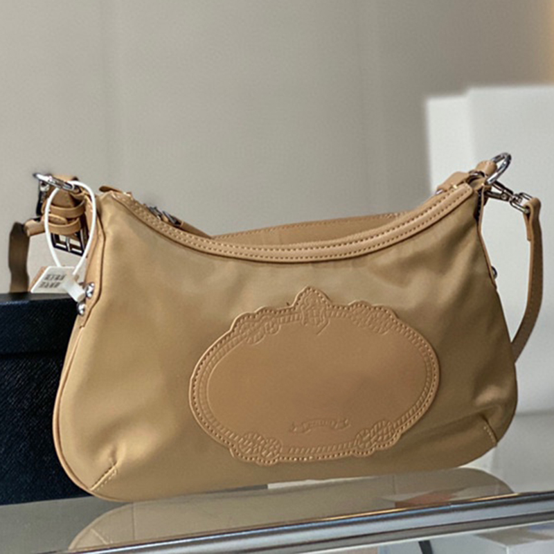

Designers Classic Hobo Triangle Sign Underarm Bags Handbags Italy Brand New Nylon Women Solid Color Messenger Fashion Shoulder Bag Luxury Designer Crossbody Bag, Blue