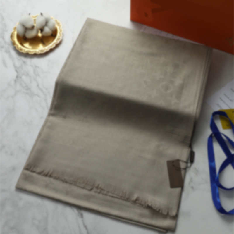 

Designer letter Women's scarf Large Thick Soft Pashmina Scarf Mercerized cotton towel scarfs with Art Printed Tassel Cashmere Wool Warm Blanket Wrap Shawl for gifts