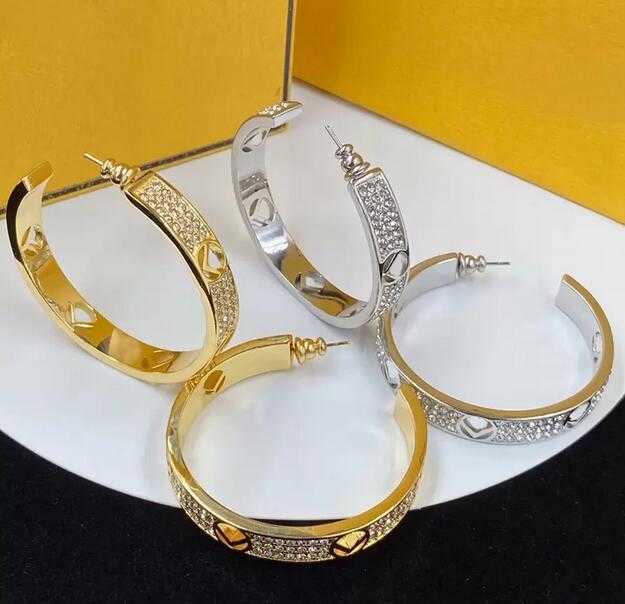 

Brand Designer Stud Earrings Jewelry Gold and Silver Earrings Women Fashion Diamond Letters Big Circle Punk