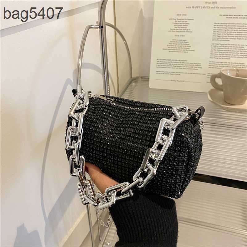 

2023 Women's Diamond Bag 70% Discount Wholesale Retail Spring and Summer Small New Fashion Personality Color Pillow Chain Strip One Shoulder Crossbody, Black13