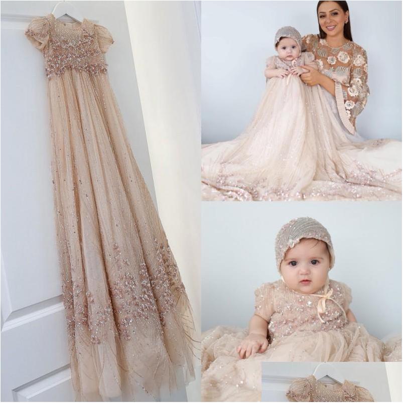 

First Communion Dresses Bling Champagne Baby Christening Gowns Fl Sequins Baptism Outfits Bead Formal Infant Girl Wear With Bonnet D Dh7Mj, White