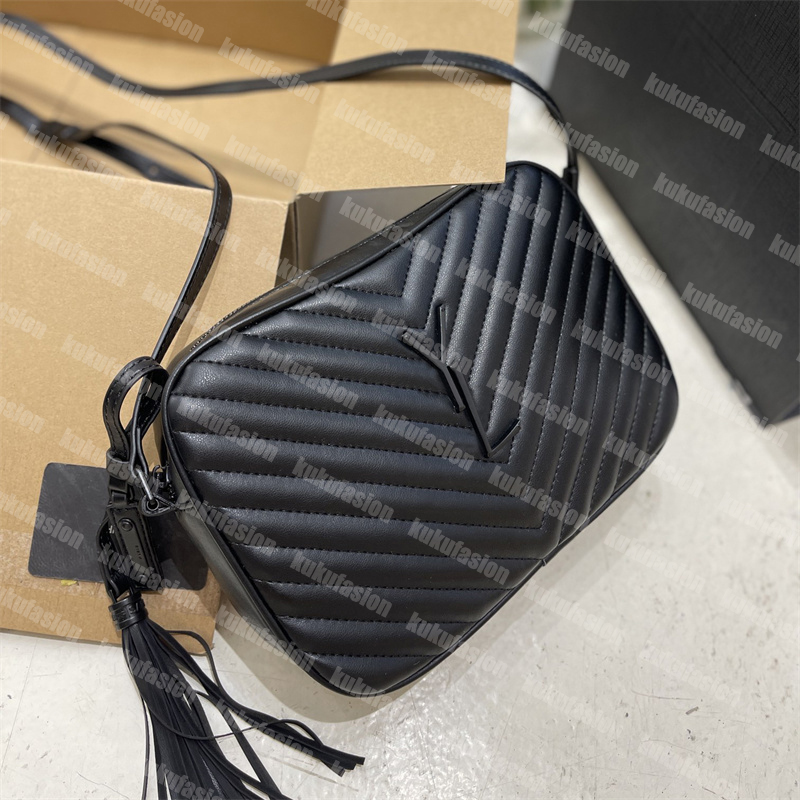 

Designer Womens Cross Body Bags Lou Camera Mini Purses Mens Luxury Y Crossbody Shoulder Bag Designers Woman Handbags, Black1