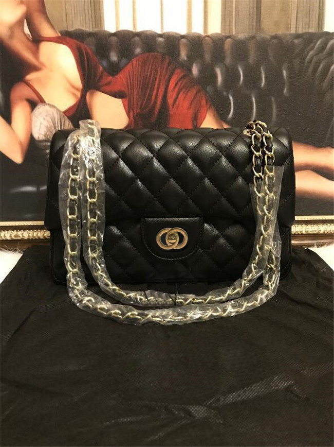 

designer bags Shoulder saddle Bag Totes channel Chain bagss Clutch Flap Women Luxury Handbag Check Velour Thread Purse Double Letters Solid Hasp Square Stripes bags, Gold black
