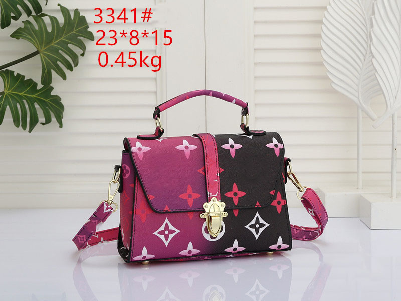 

Luxury brand fashion designer shoulder bag crossbody bag armpit portable PU classic large capacity, Surprise gifts