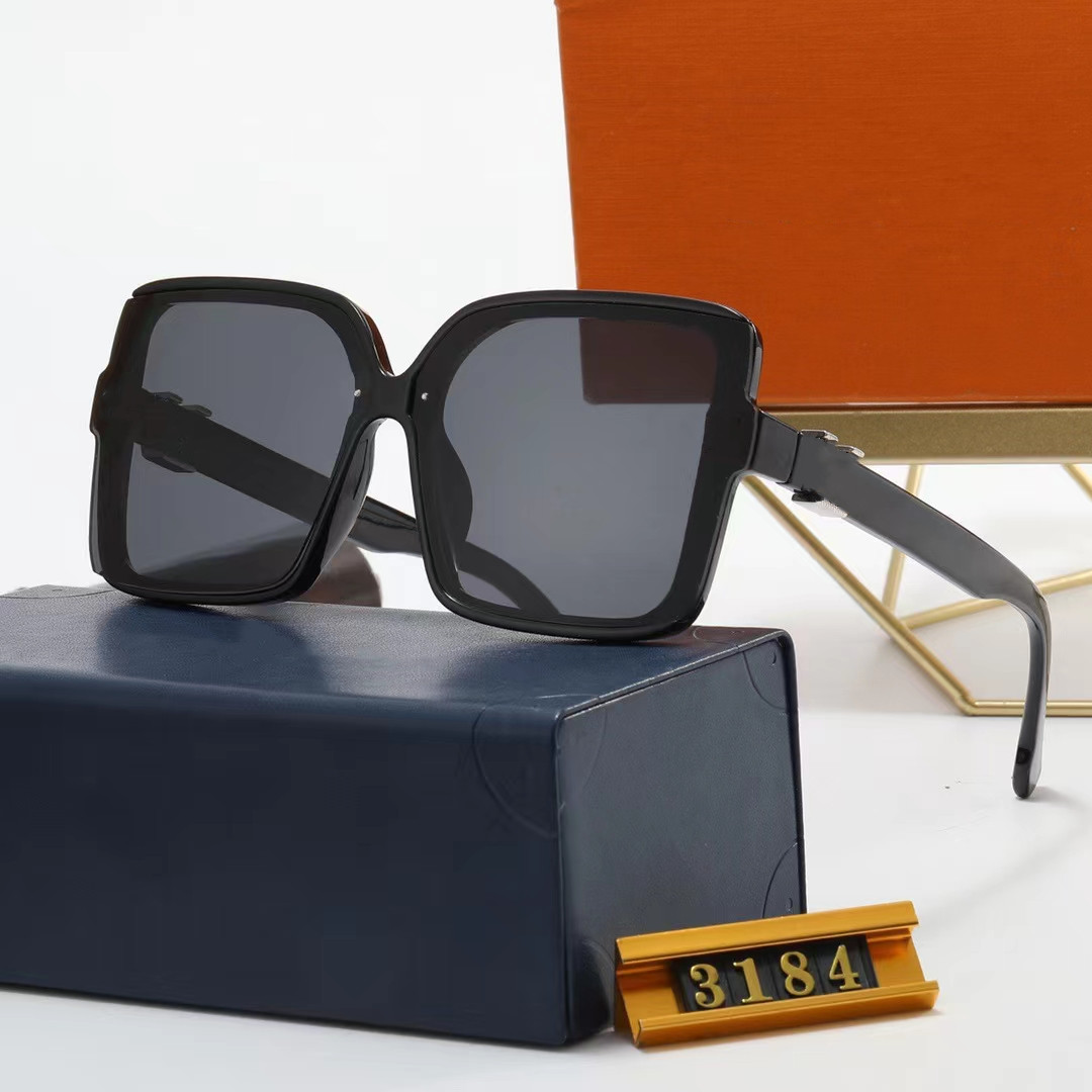 

2023 Top luxury Sunglasses sunglass polaroid lens designer womens Mens Goggle senior Eyewear For Women eyeglasses frame Vintage Metal Sun Glasses With Box3184