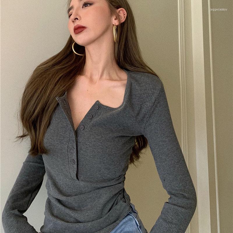 

Women' T Shirts Sexy Pullover Long Sleeve T-shirt Women 2022 Autumn Winter Button V-neck Slim White Tops For Street Girl Elegant 24137