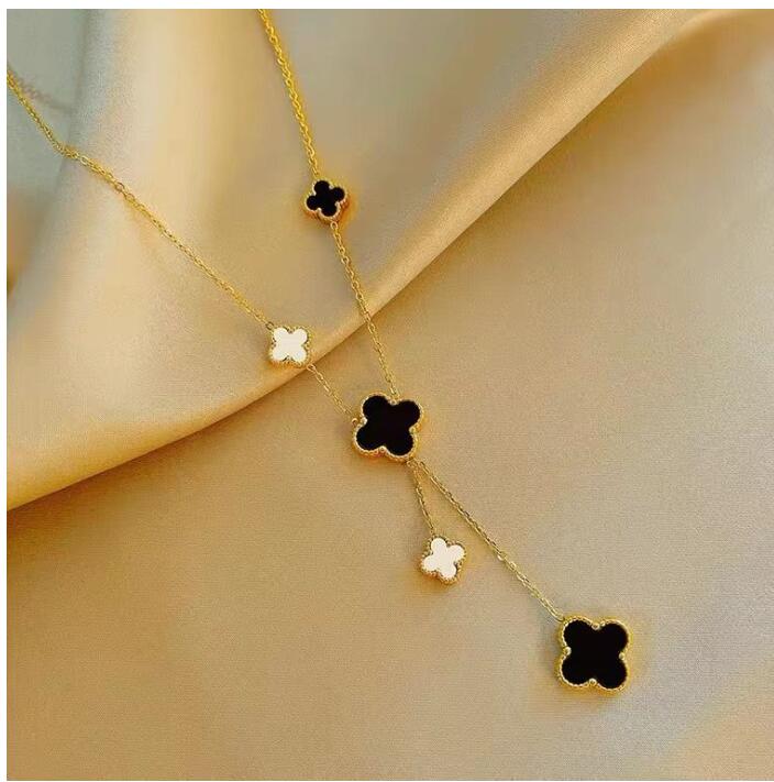 

18K gold stainless steel clover designer pendant necklaces for women fashion sweet 5 flower luxury shell classic necklace jewelry gift