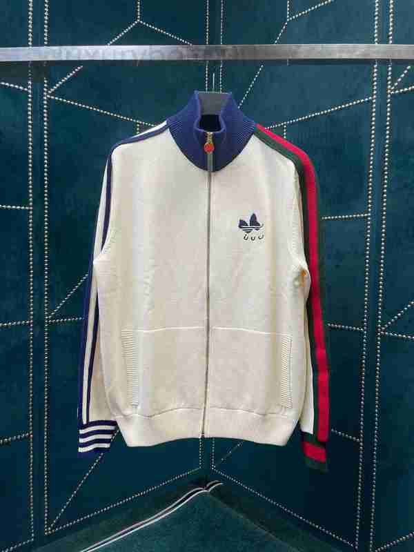 

Men' Sweaters designer G22S This series is inspired by the good memories of creative director in 1980s and 1990s. Fashion men women CJ8D, Milky white