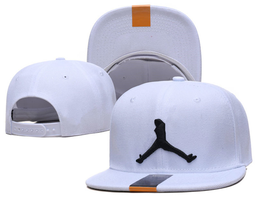 

2023 New Ball Caps Popular Mens Designer Style Simple Sun Hat Womens Fashion Leisure Four Seasons Universal Neutral Outdoor Sports Adjustable Hats P-5, Style 7