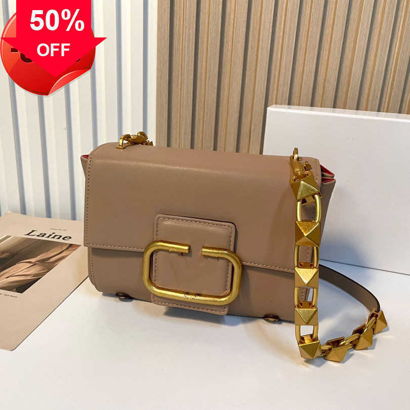 

Designer Bags Mini Small Square Postman Women's Fashion Single Shoulder Msenger Simple and Versatile Classic Net Red with Personality Trendtote Factory Direct Sale, Sky blue