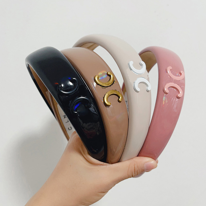 

Luxury Designer Headbands Women Solid Color Brand High sense vintage Leather Hairband Fashion Autumn Sport Wide Edge Turban Headwraps for Hat Accessories, Brown