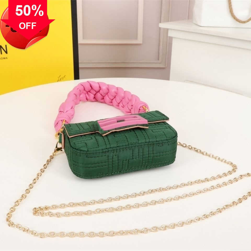 

Designer Bags Net Red Little Book Anna's Same Color Contrast Woven Handle One Shoulder Portable Armpit Mobile Phone 2023 Newtote Evening Clutches Factory, Green