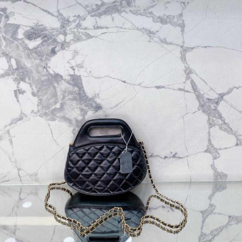 

Y Fashion Women's Shoulder Bag Designer Luxury Handheld Crossbody Bag Black trend Sheepskin case Knitted stitching Round cake woven purse Mini handbag