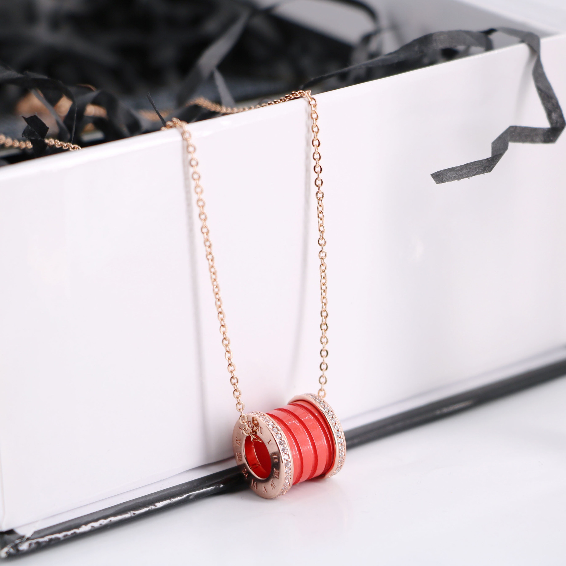 

Luxury Necklace Pendant Designer Necklace Fashion Jewelry Man Jewelery Gold Silver Plated Chain For Men Woman Cirle Pendant Necklaces Jewellery