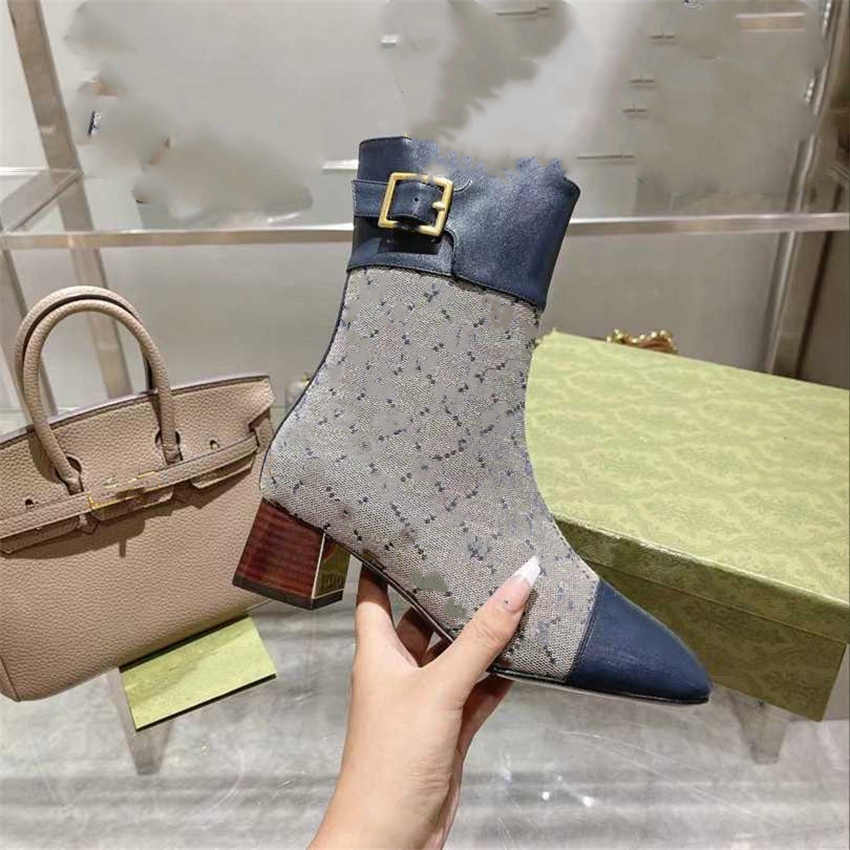 

Top Design Women Boots GGity Fashion Retro Decoration Martin Knight Winter Warm Snow Anti slip Thick Sole High heel Casual Boots 04-011